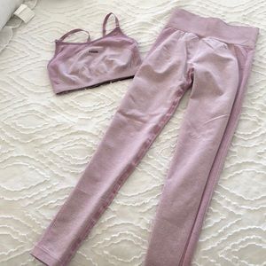 Size small gym shark set